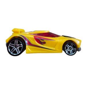 Hot Wheels Chicane Die Cast Toy Car Dark Yellow Red Blue Design Trick Track 2007